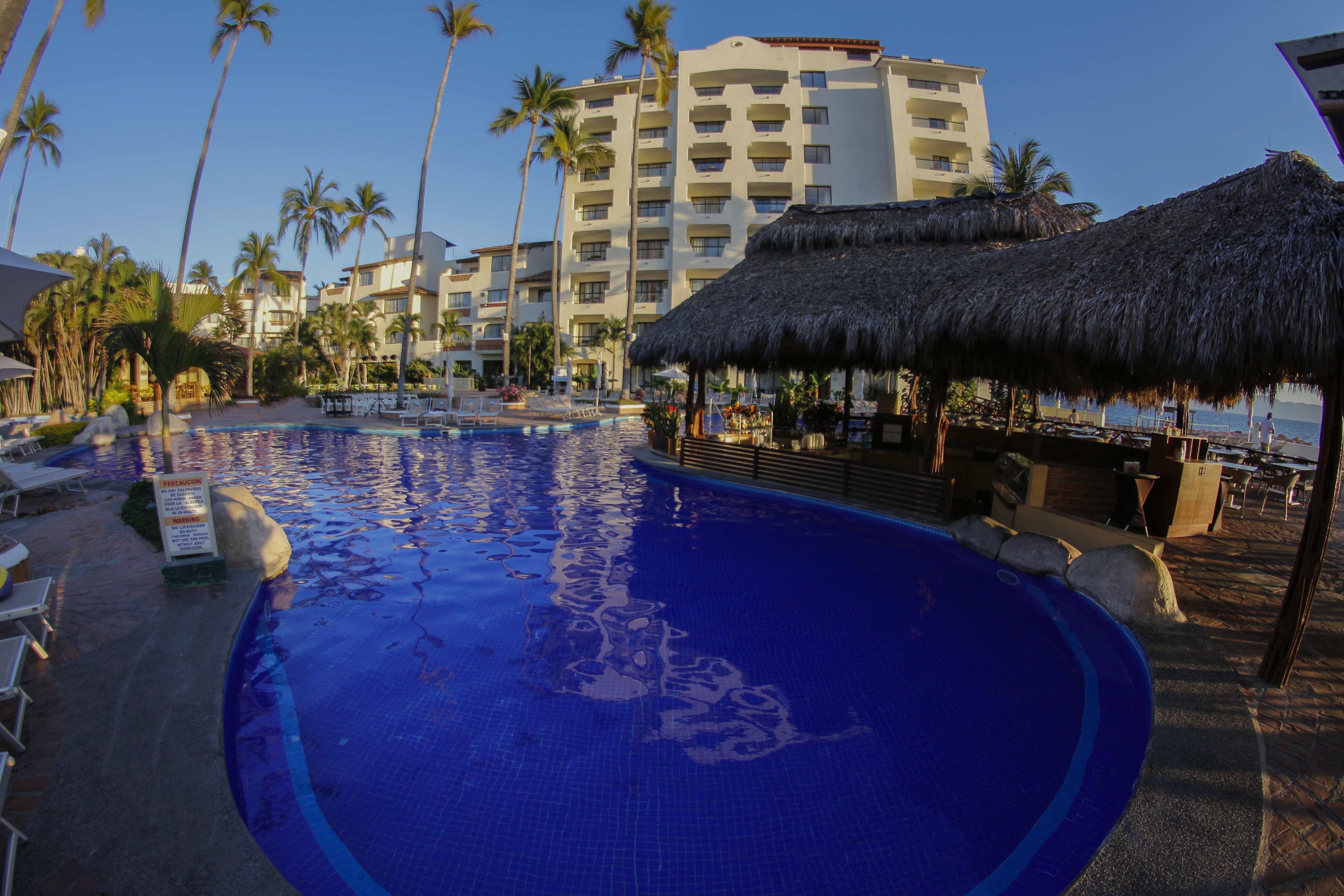 Plaza Pelicanos Grand Beach Resort All Inclusive Пуерто-Вальярта Екстер'єр фото