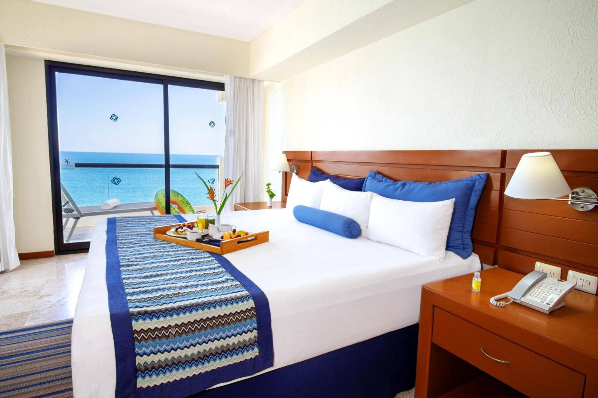 Plaza Pelicanos Grand Beach Resort All Inclusive Пуерто-Вальярта Екстер'єр фото