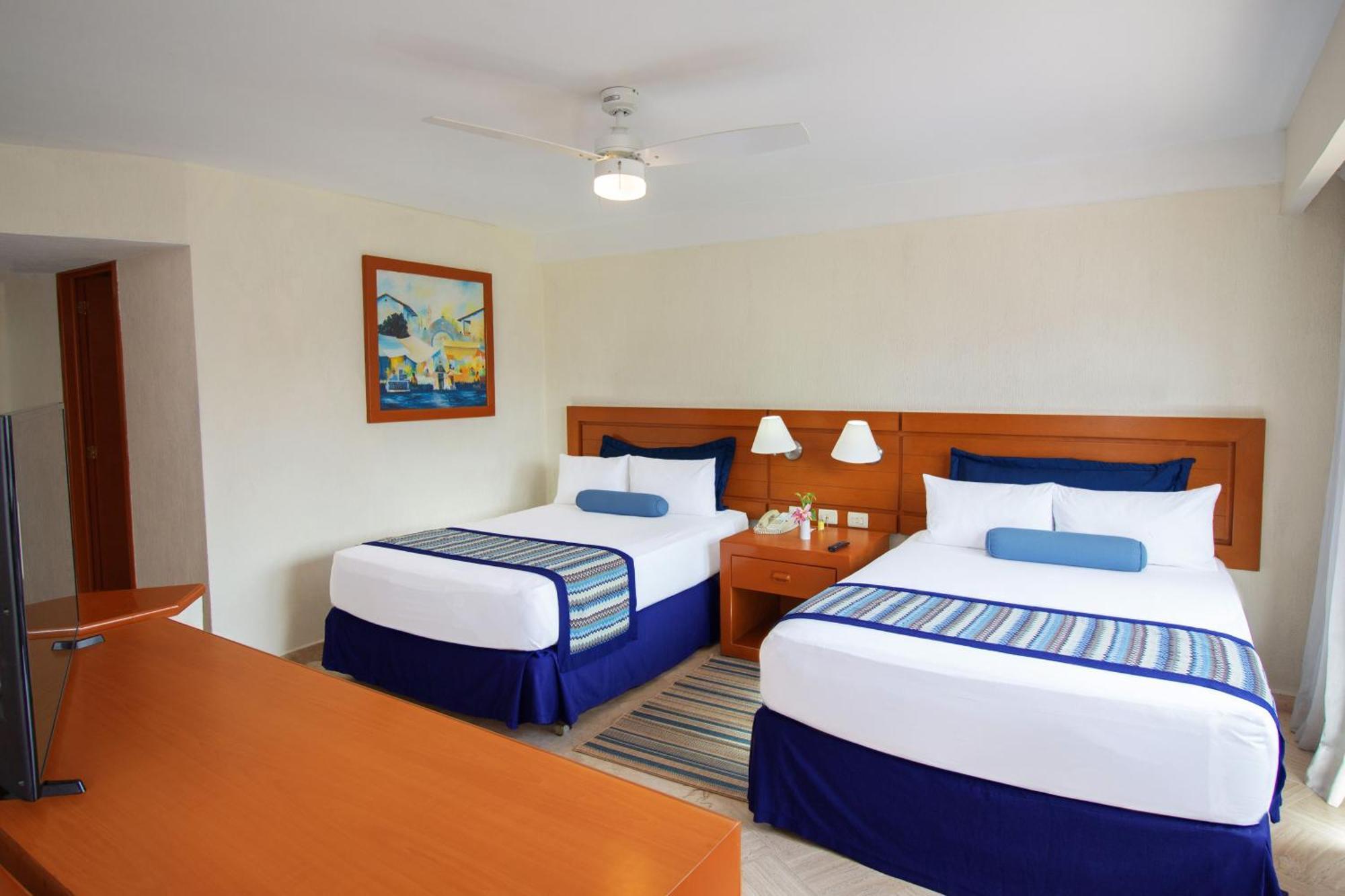 Plaza Pelicanos Grand Beach Resort All Inclusive Пуерто-Вальярта Екстер'єр фото