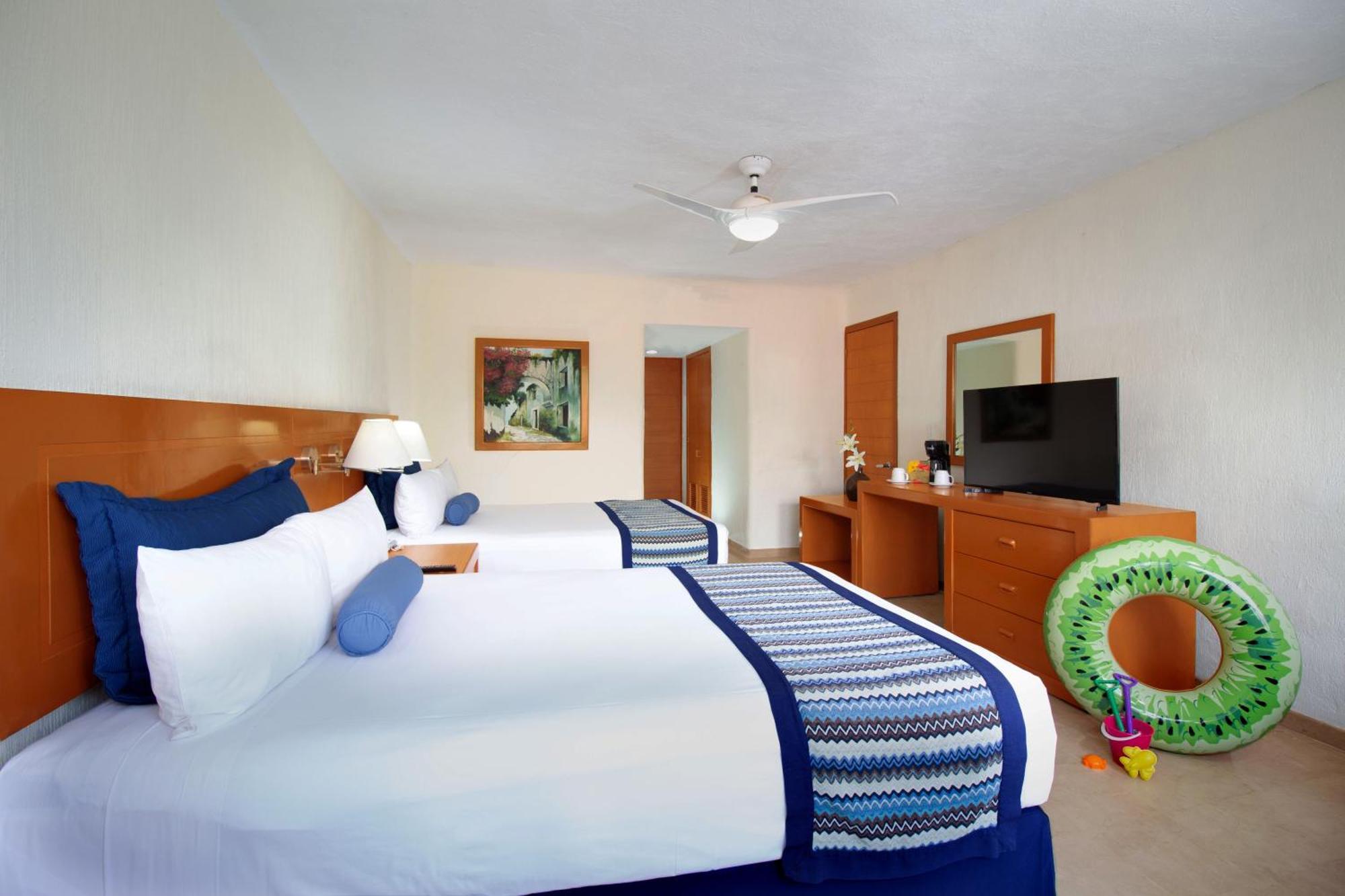 Plaza Pelicanos Grand Beach Resort All Inclusive Пуерто-Вальярта Екстер'єр фото