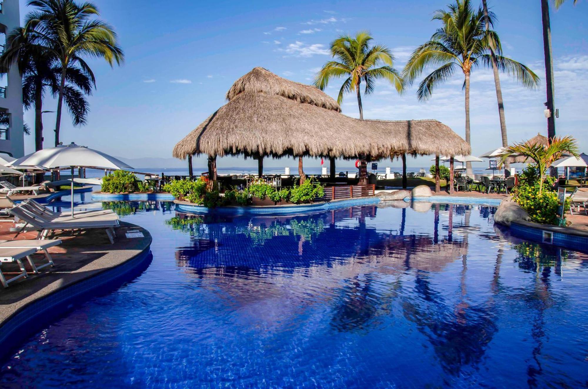 Plaza Pelicanos Grand Beach Resort All Inclusive Пуерто-Вальярта Екстер'єр фото